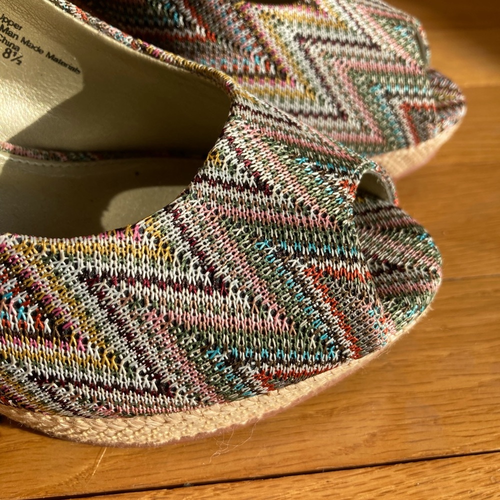 Audrey Brooke Wedges